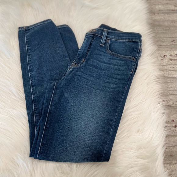 J. CREW FACTORY 9" High-Rise Skinny Jeans -Style J6584 - 28 - Picture 2 of 9